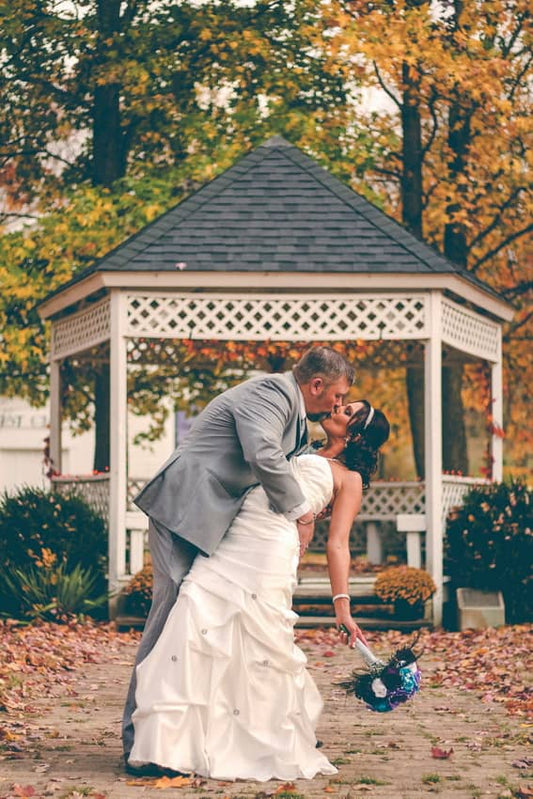 Guidance For Beautiful Fall Weddings